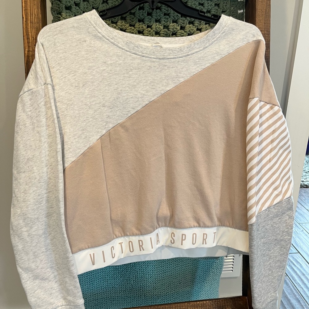 CROP SWEATER